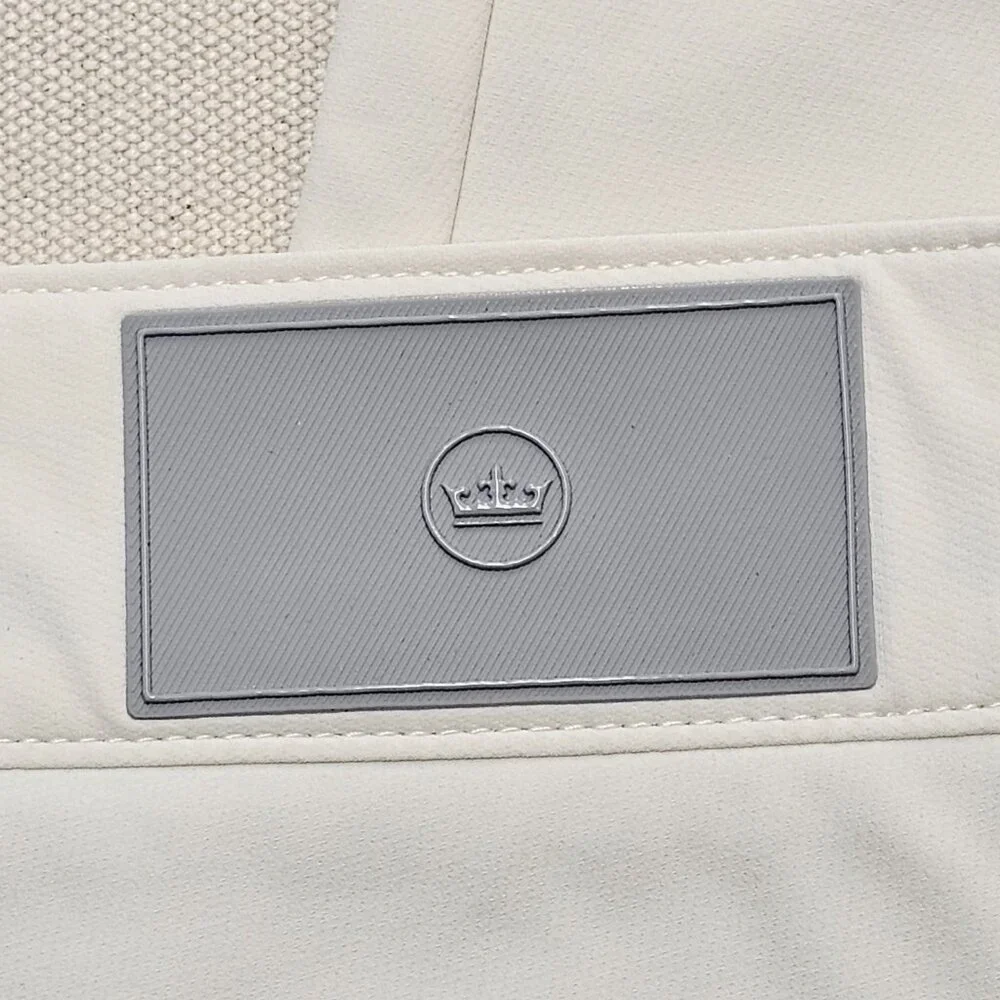 Peter Millar light off